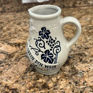 Wine 0.25 liter pitcher